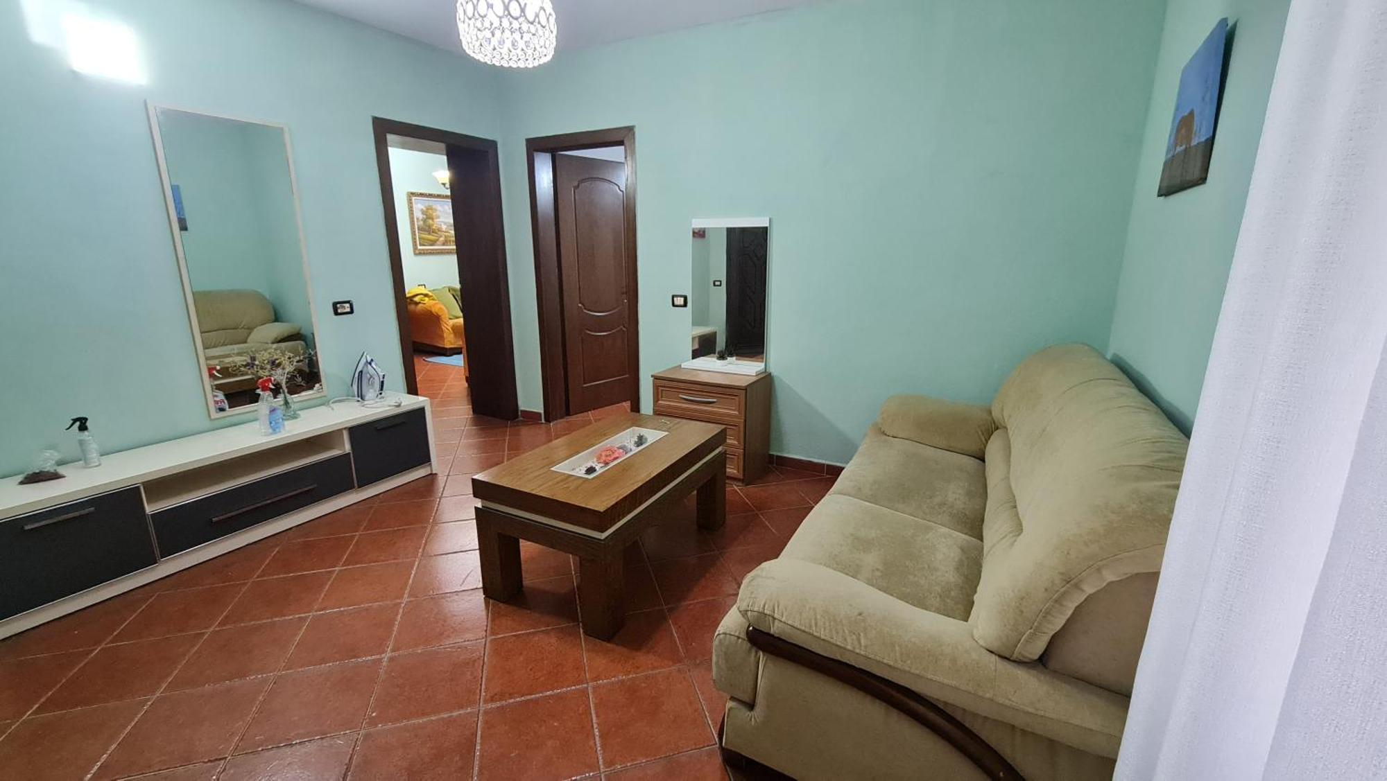 Calmly, Spacious Apartment Next To Usa Embassy 地拉那 外观 照片